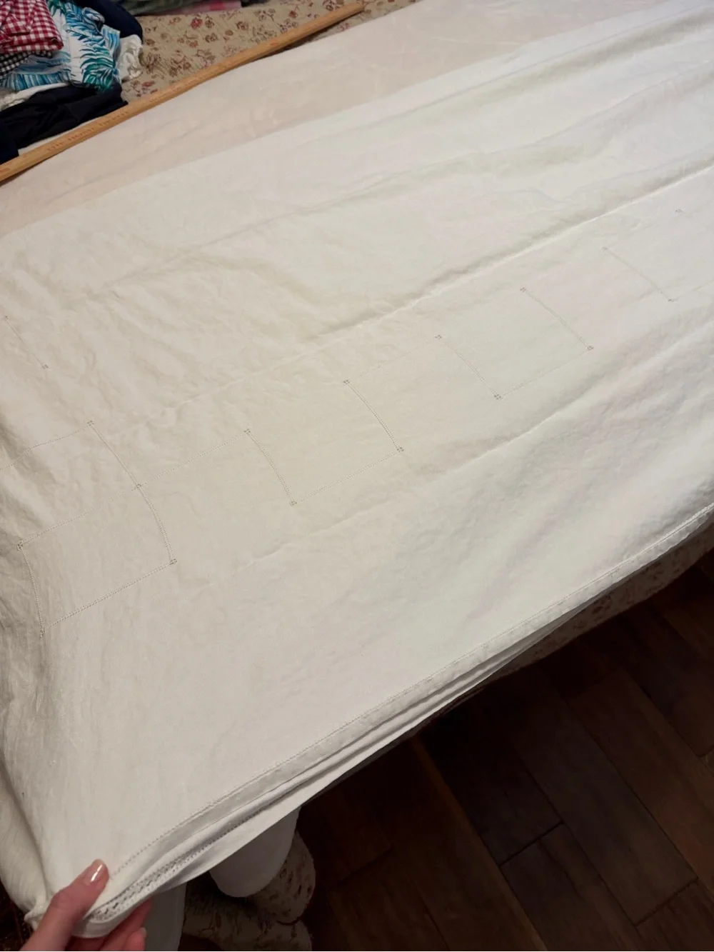 Vintage White Dining Table Linen - Soft Cotton Napkin